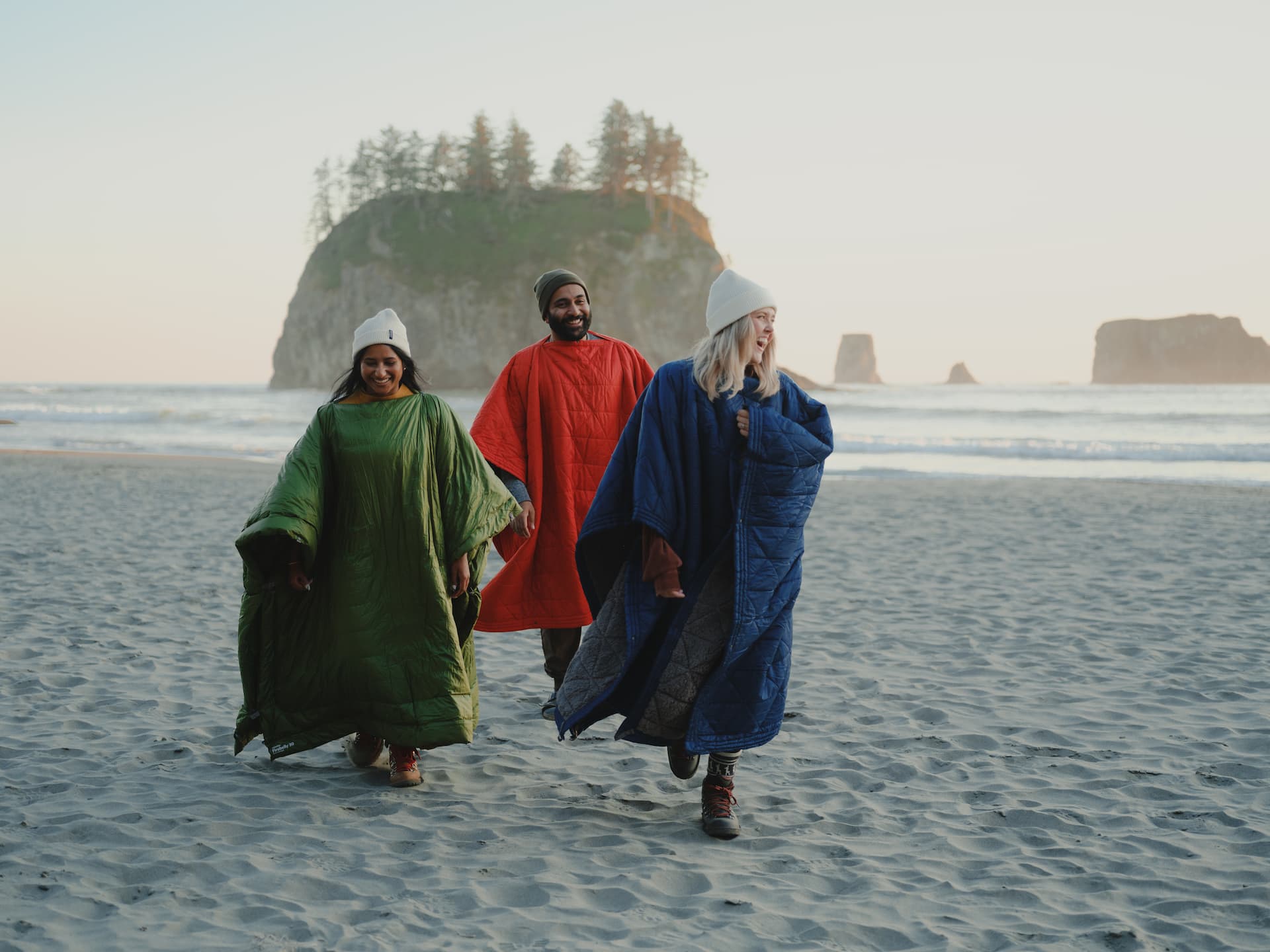 25% Off Poncho Blankets – Kammok