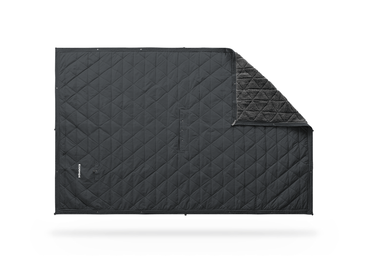 Studio Image of a Kammok Blanket Mountain Blanket Granite Gray