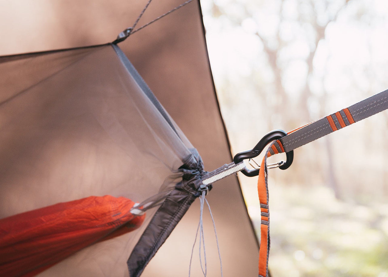 Kammok Insect Net Dragonfly close up attached to python straps.