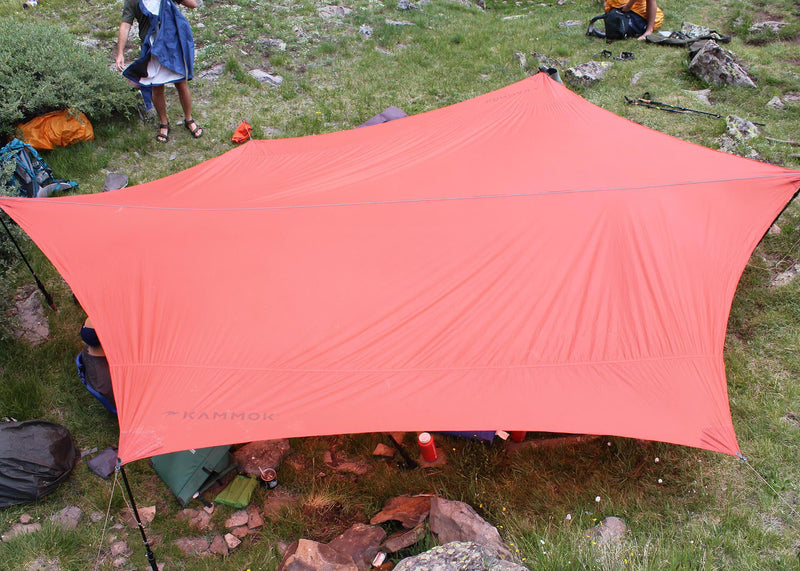 Arial view of Kammok Weather Shelter Kuhli XL with grass.