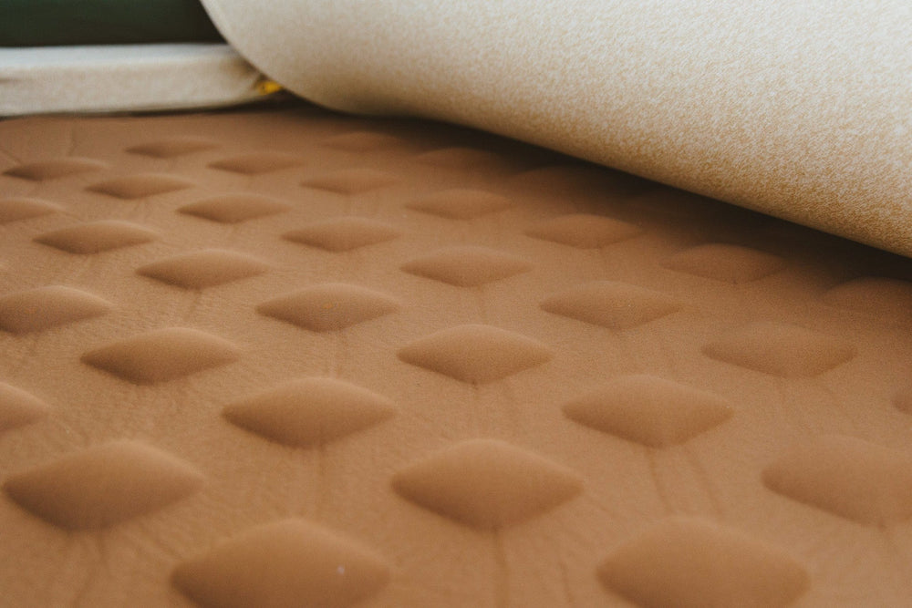 Upclose details of the self-inflating base pad of the Kammok Ursa Sleep System.